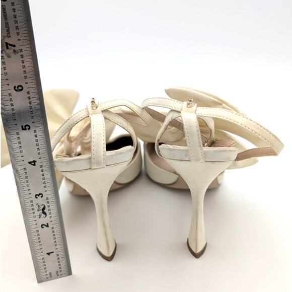 Sam Edelman Cream Heels with Bow Detail - Picture 4 of 14